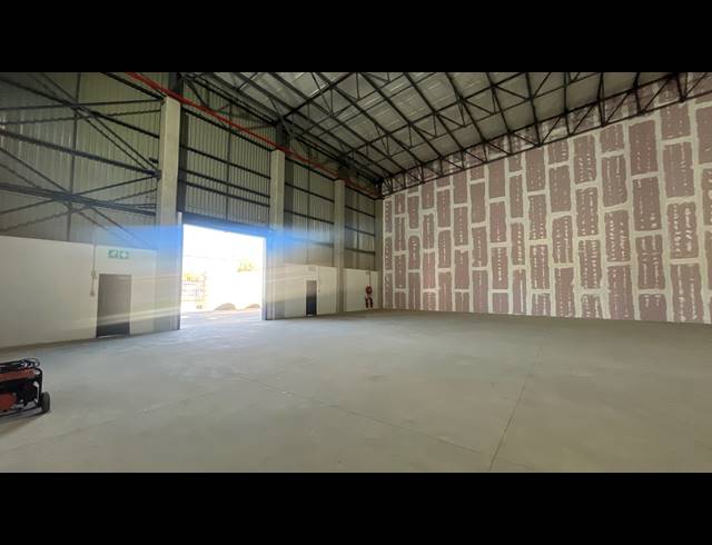 3,743M² WAREHOUSE TO LET IN SPARTAN